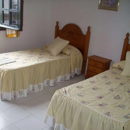 Sleeps 4 Wifi