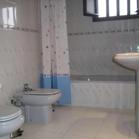 Sleeps 4 Wifi